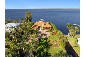 2600 Mcgregor Blvd, Fort Myers