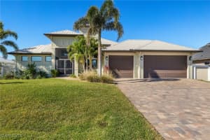2714 Nw 42nd Pl, Cape Coral
