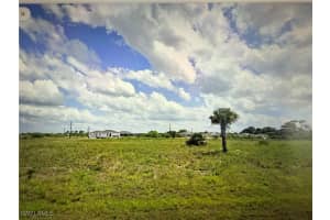 213 Jubilee Ter, Labelle