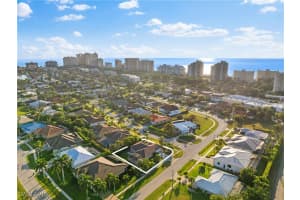 661 Wren St, Marco Island