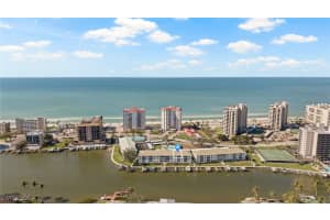 10684 Gulf Shore Dr B-302, Naples