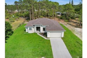 902 Williams Ave, Lehigh Acres