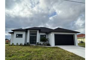 1320 Ne 14th Ave, Cape Coral