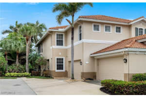 11065 Harbour Yacht Ct 101, Fort Myers