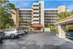 15171 Cedarwood Ln 3204, Naples