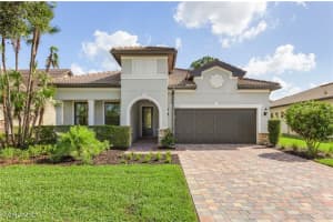 9248 Cormorant Dr, Naples