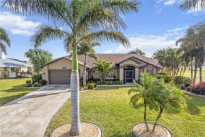 11886 Royal Tee Cir, Cape Coral