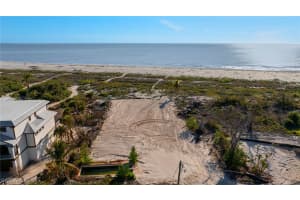 4741 Tradewinds Dr, Sanibel