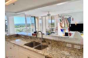 6585 Nicholas Blvd 503, Naples