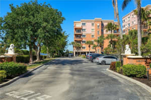 14811 Laguna Dr 101, Fort Myers