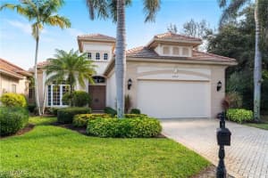 5953 Hammock Isles Cir, Naples