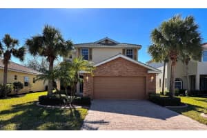 2560 Keystone Lake Dr, Cape Coral