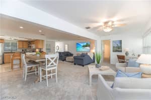 2983 Binnacle Dr, Naples