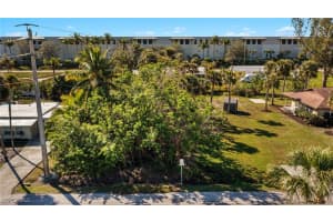  Danford St, Naples
