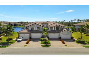 9493 Casoria Ct 201, Naples