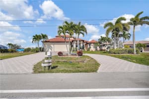 3231 Embers Pkwy W, Cape Coral