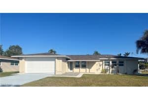 5031 Pelican Blvd E, Cape Coral