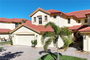 16285 Coco Hammock Way 101, Fort Myers