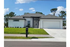 2815 Van Buren Pkwy, Cape Coral