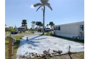 19681 Summerlin #225j Rd, Fort Myers