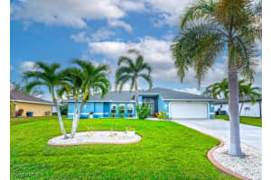 1914 Ne 34th St, Cape Coral