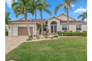 17090 Coral Cay Ln, Fort Myers