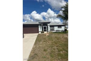 227 Nw 23rd Ter, Cape Coral