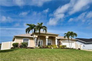 2218 Sw 12th Pl, Cape Coral