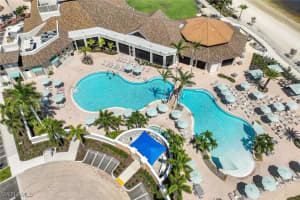 9328 Fieldstone Ln, Naples