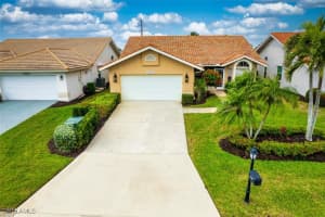 16380 Kelly Woods Dr, Fort Myers
