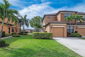 3791 Pino Vista Way 201, Estero