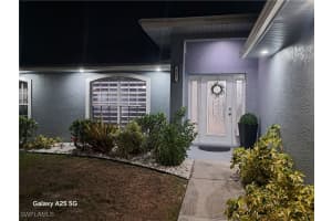 827 Alvin Ave, Lehigh Acres 827 Alvin Ave, Lehigh Acres