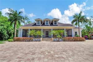 4620 8th Ave Ne, Naples