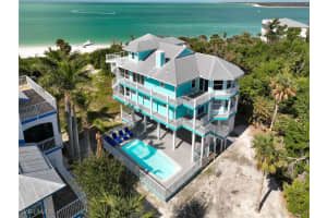 150 White Pelican Dr, Upper Captiva