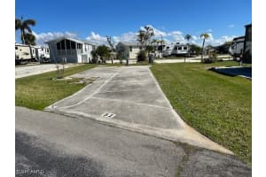 19681 Summerlin Rd D-51, Fort Myers