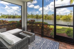 9820 Giaveno Cir 1413, Naples