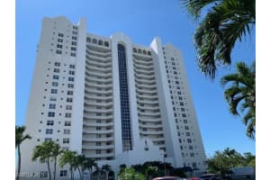 5550 Heron Point Dr 1403, Naples