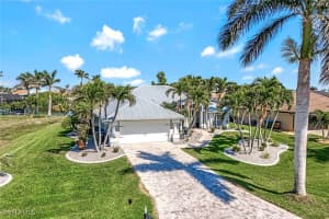 2345 Sw 28th Ter, Cape Coral