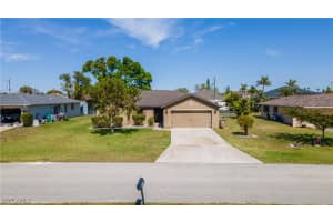 1045 Ne 2nd St, Cape Coral 1045 Ne 2nd St, Cape Coral
