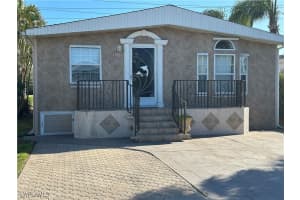 1105 Silver Lakes Blvd, Naples