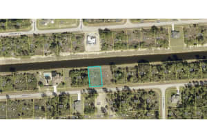 1123 Cherry St E, Lehigh Acres