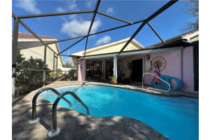 1315 Naples Lake Dr, Naples