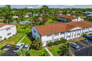 7025 New Post Dr 1, North Fort Myers
