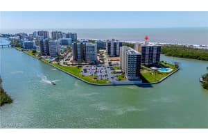 15 Bluebill Ave 803, Naples