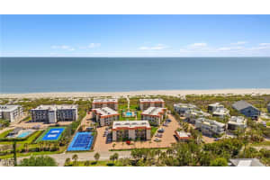 671 E Gulf Dr 5d2, Sanibel