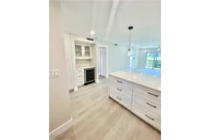 9 High Point Cir N 108, Naples