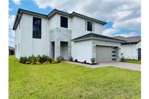 5085 Penella Ave, Ave Maria