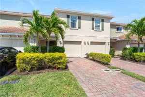 3725 Crofton Ct, Fort Myers