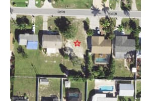18 3rd St, Bonita Springs