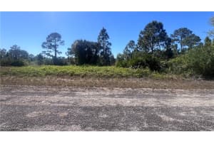 636 Mulberry Ave S, Lehigh Acres